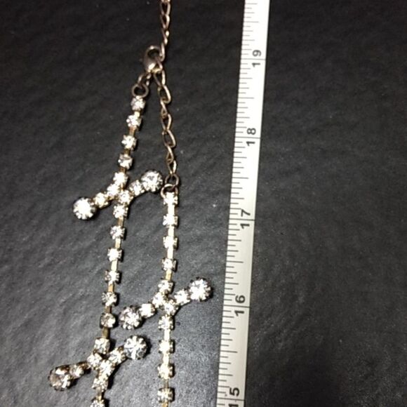 Long silver tone rhinestone necklace - Picture 8 of 8